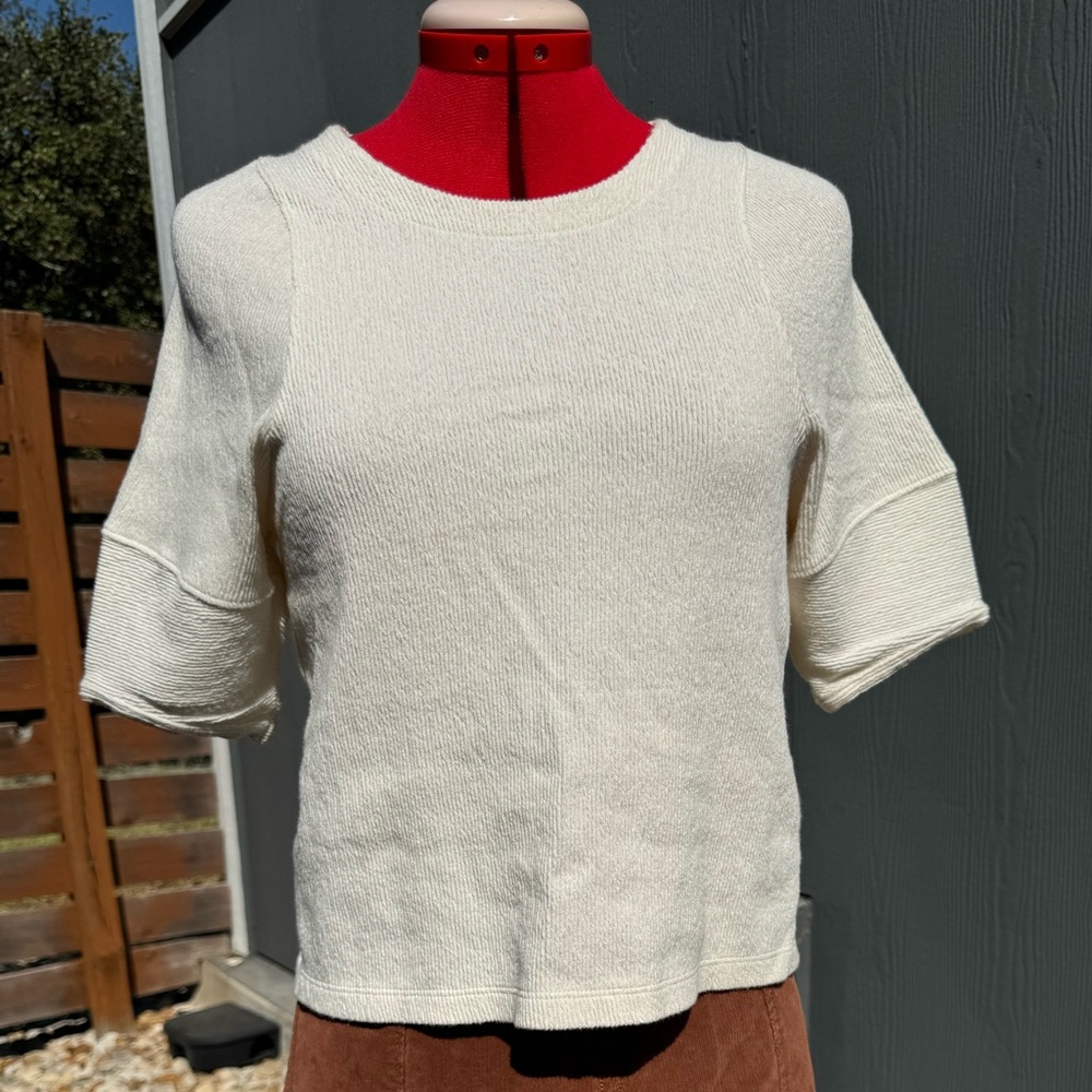 Madewell off white, ribbed t-shirt. Size XS
